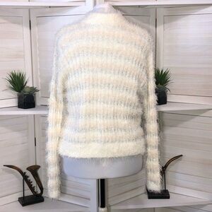 Candie’s Cozy & Soft Eyelash Sweater Ivory sz XXL